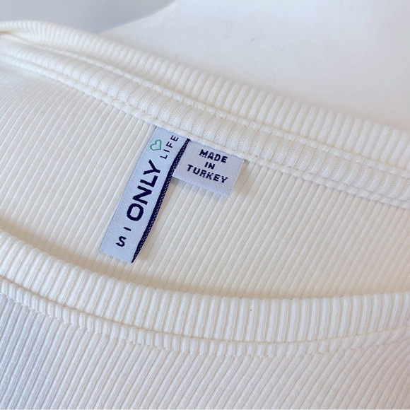 ONLY | Underbust Seam Long Sleeve - Picture 6 of 8